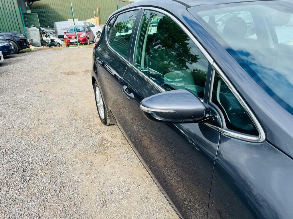 Kia Ceed 1.6 3 With 0 Road Tax Grey #36