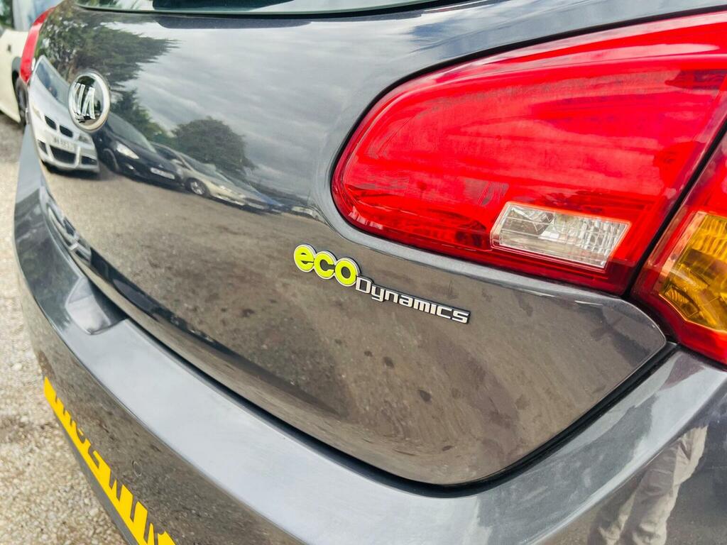 Kia Ceed 1.6 3 With 0 Road Tax Grey #41