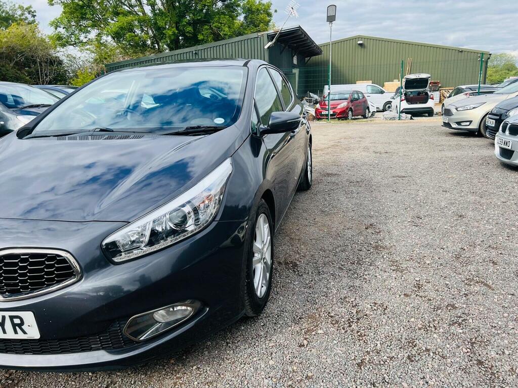 Kia Ceed 1.6 3 With 0 Road Tax Grey #7