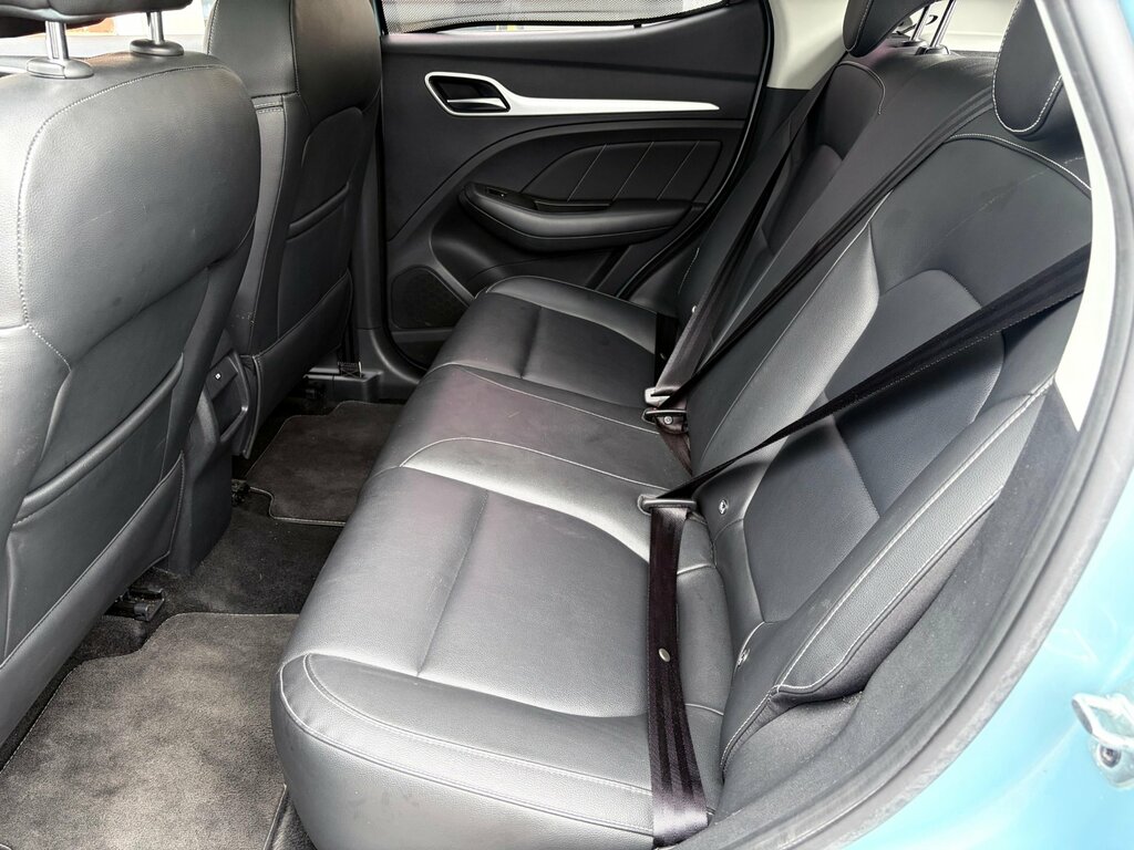 MG ZS 44.5Kwh Exclusive Suv 143 Ps Blue #4
