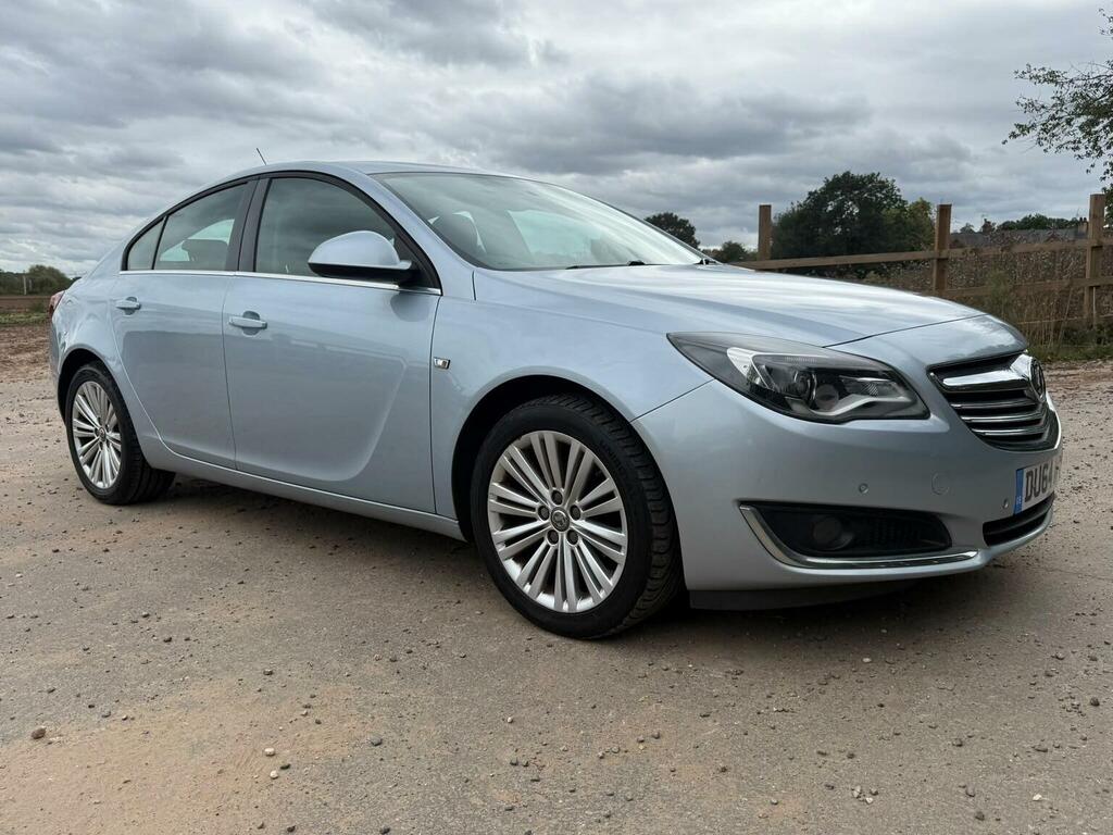 Vauxhall Insignia 1.8 16V Design Euro 5 Silver #2