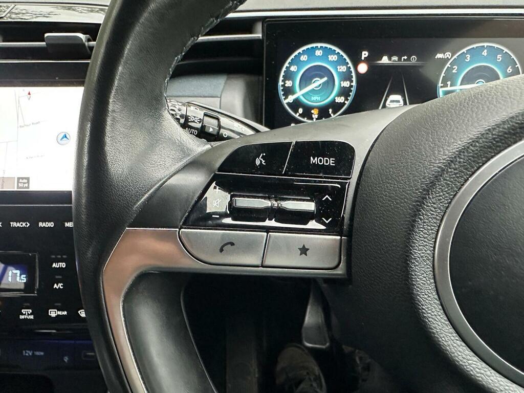 Hyundai Tucson  White #34