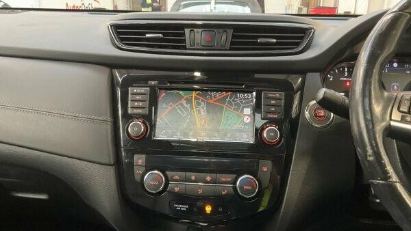 Nissan X-Trail Dci Tekna Euro 6 Black #3