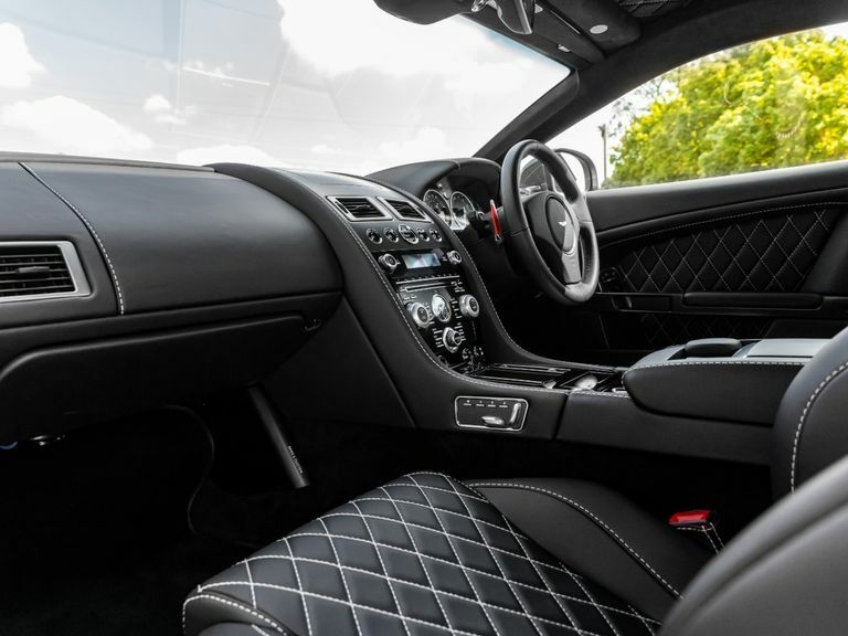 Aston Martin DBS Volante Black #31