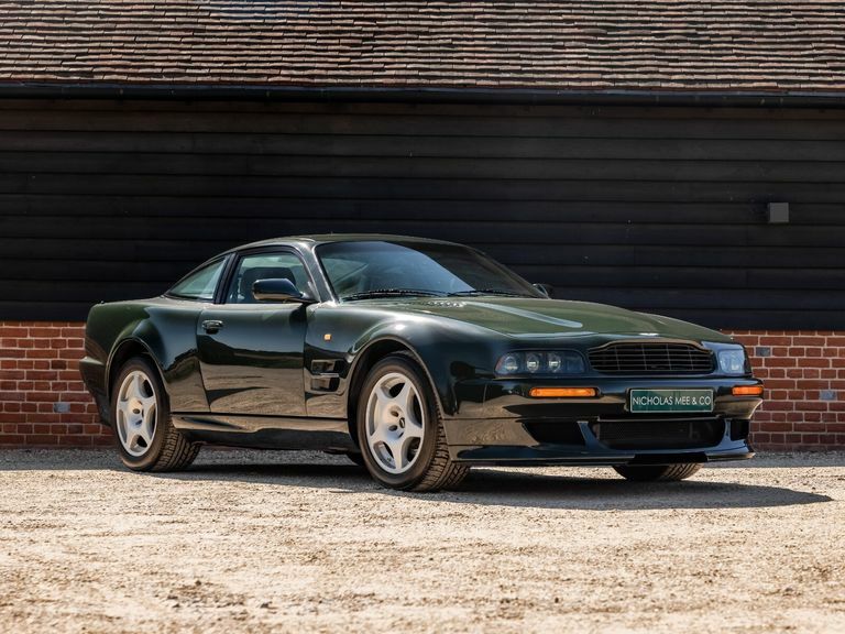 Aston Martin V8 V600 - Left Hand Drive Green