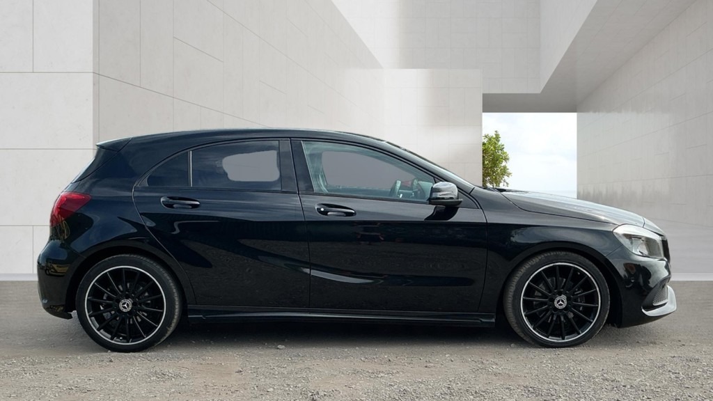 Mercedes-Benz A Class A200 Amg Line Executive Night Pack N DU18EKX Black #5