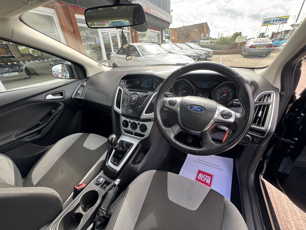 Ford Focus 1.6 Zetec Ulez Dab Bluetooth 12 Month WP62ZRR Black #3