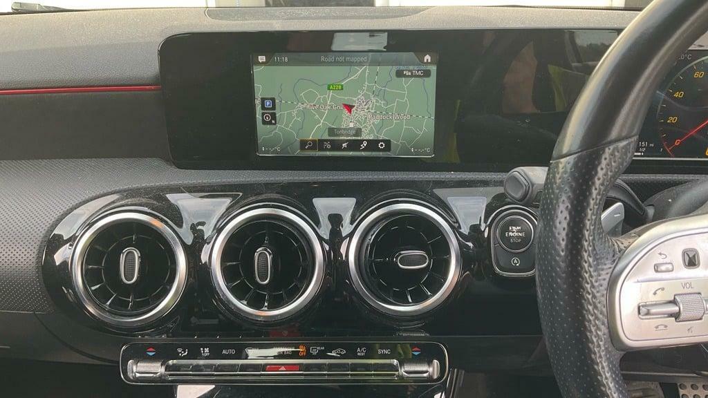 Mercedes-Benz A Class A200 Amg Line Nav Camera Ulez Bl EA68WTD Red #3