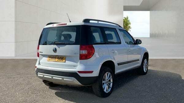 Skoda Yeti 2.0 Tdi Cr S 4X4 White #4