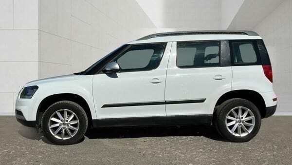 Skoda Yeti 2.0 Tdi Cr S 4X4 White #6