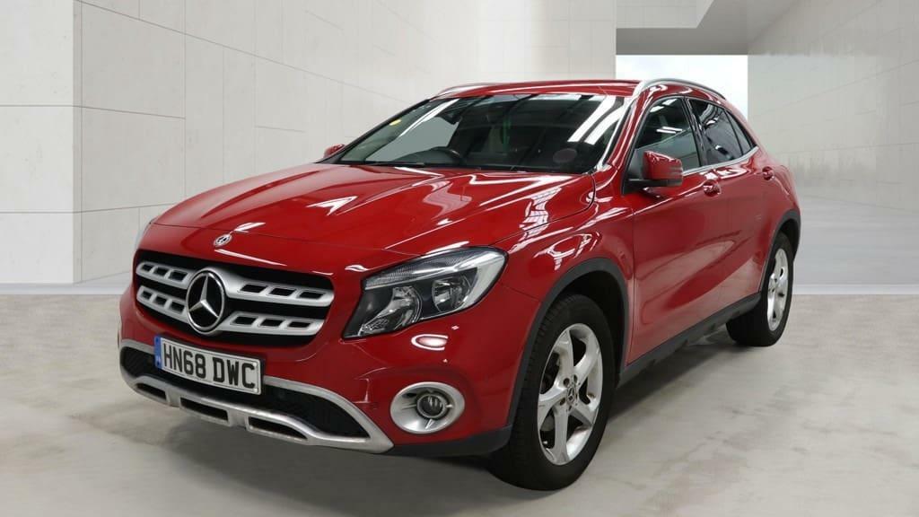 Mercedes-Benz GLA Class Gla 200 Sport Executive Nav Camera Red #5