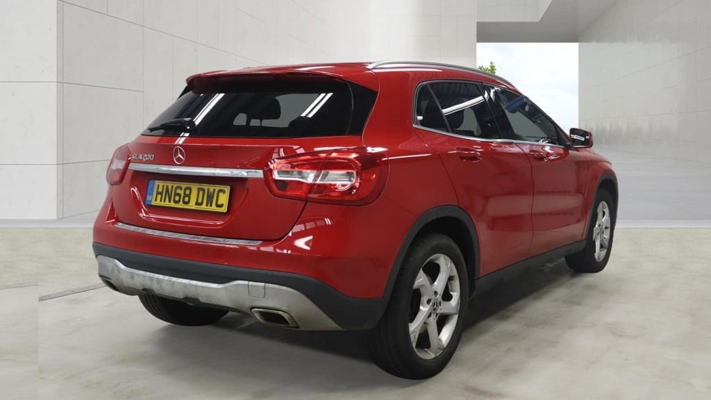 Mercedes-Benz GLA Class Gla 200 Sport Executive Nav Camera Red #6
