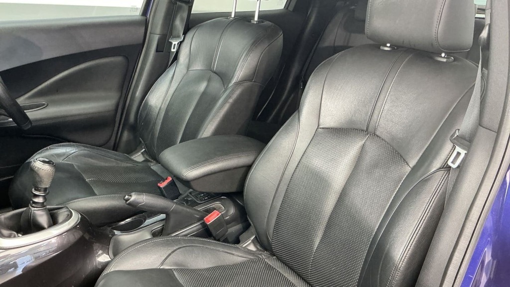 Nissan Juke 1.6 Tekna Xtronic Yellow #9