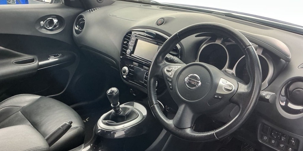 Nissan Juke 1.6 Tekna Xtronic Yellow #7