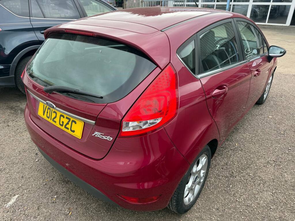 Ford Fiesta 1.2 Zetec White #3