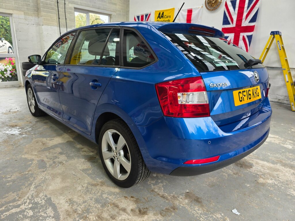 Skoda Rapid Spaceback 1.4 Tdi Cr 90 Se Tech Silver #7
