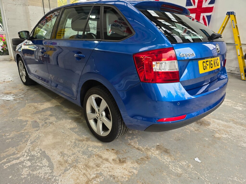 Skoda Rapid Spaceback 1.4 Tdi Cr 90 Se Tech Silver #15
