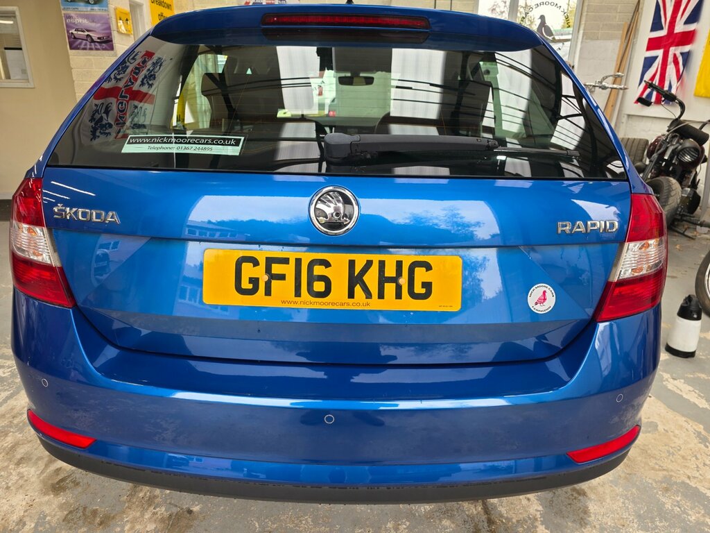 Skoda Rapid Spaceback 1.4 Tdi Cr 90 Se Tech Silver #14