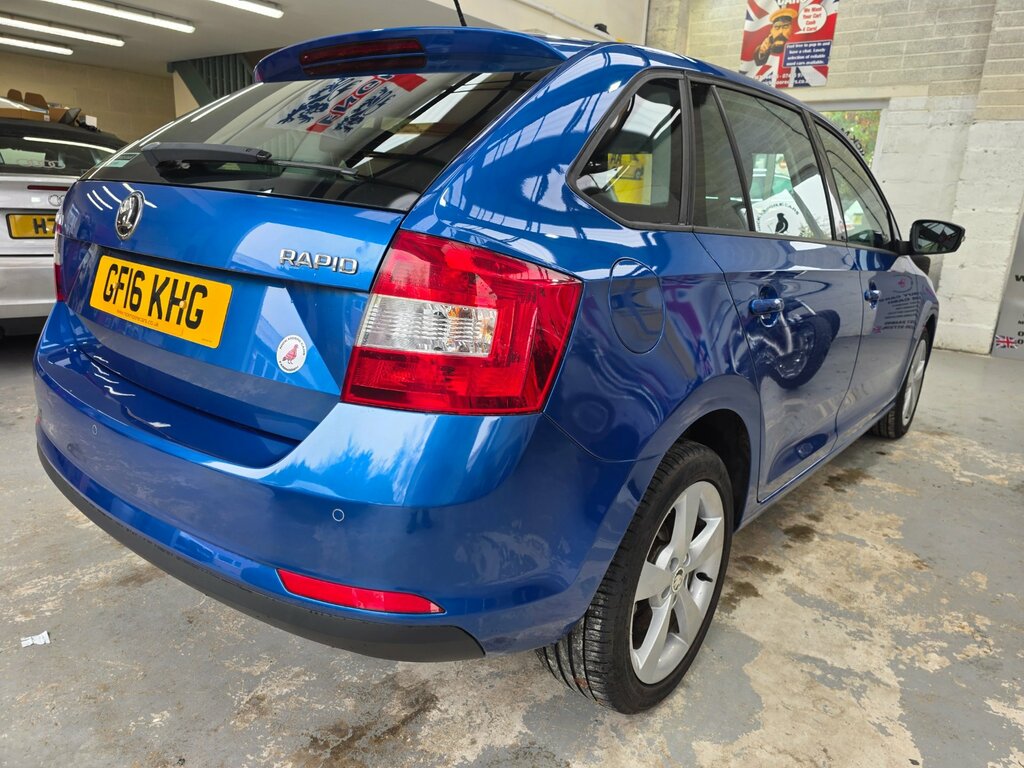 Skoda Rapid Spaceback 1.4 Tdi Cr 90 Se Tech Silver #16