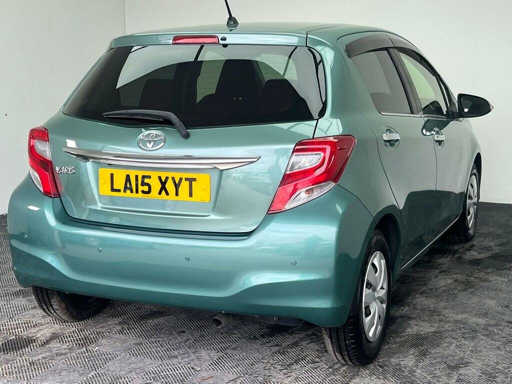 Toyota Yaris Icon Black #8