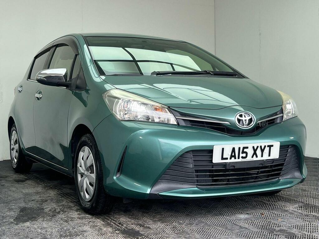 Toyota Yaris 1.33 Dual Vvt-i Icon Multidrive S Euro 6 Green