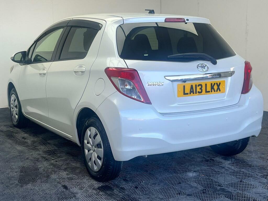 Toyota Yaris 1.33 Dual Vvt-i Tr Multidrive S Euro 5 White #3
