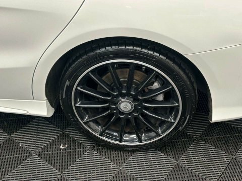 Mercedes-Benz CLA Class 180 Sport White #12