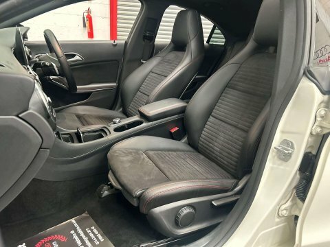 Mercedes-Benz CLA Class 2.1 Cla200d Amg White #6