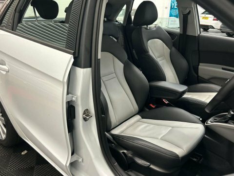 Audi A1 1.4 Tfsi Sport White #3