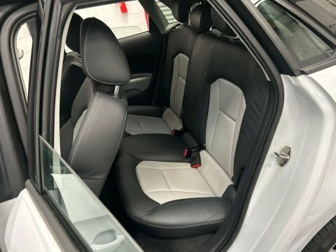 Audi A1 1.4 Tfsi Sport White #6