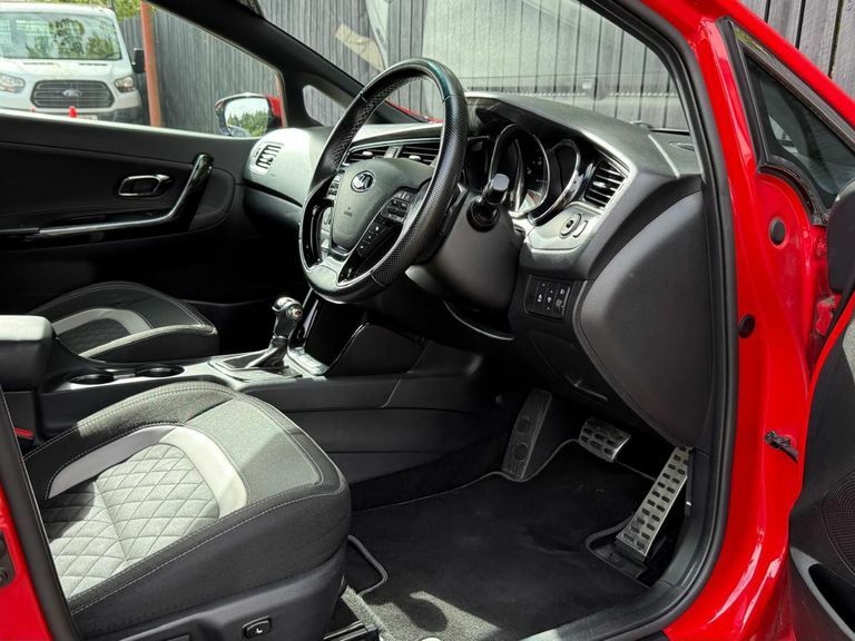 Kia Ceed 1.6 Crdi 3 Isg 134 Bhp Silver #24