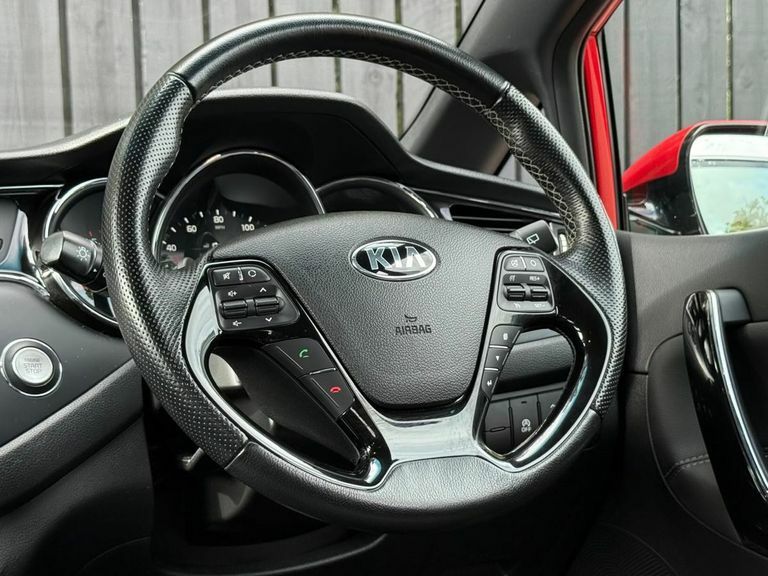 Kia Ceed 1.6 Crdi 3 Isg 134 Bhp Silver #17