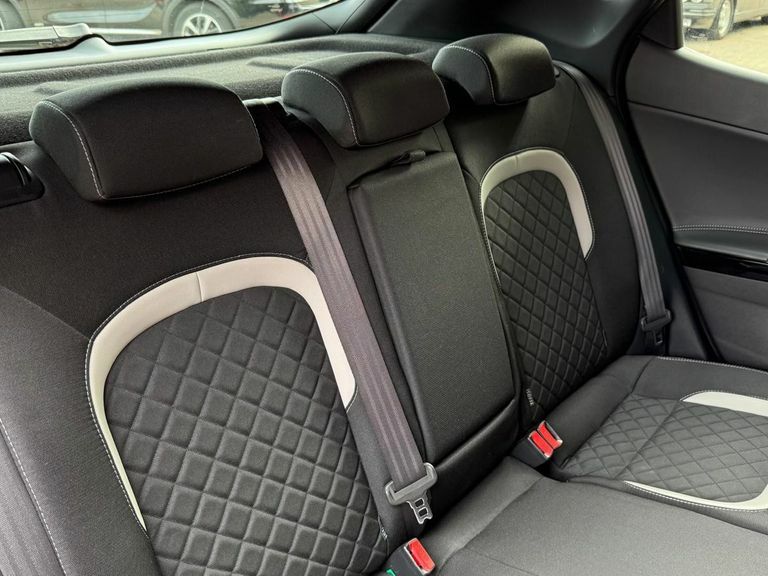 Kia Ceed 1.6 Crdi 3 Isg 134 Bhp Silver #29