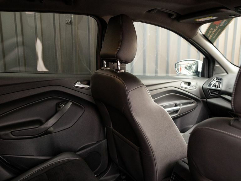 Ford Kuga St-line Tdci Black #18