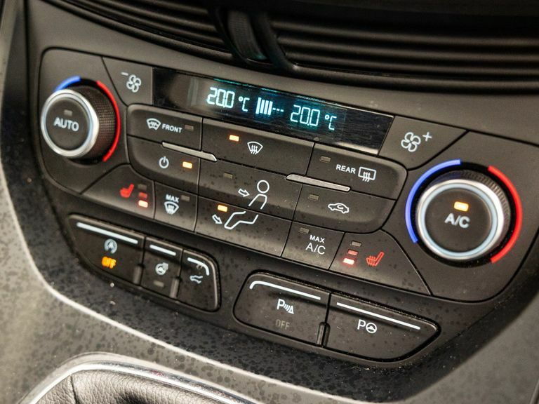Ford Kuga St-line Tdci Black #26