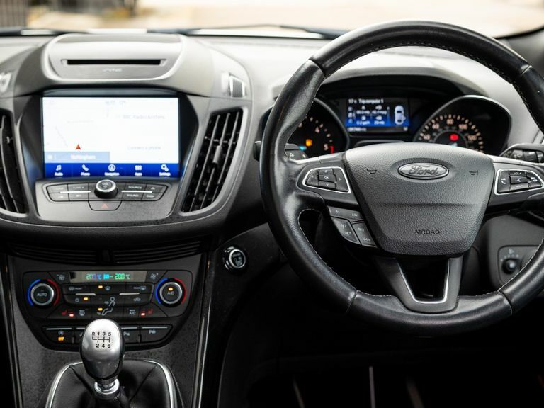 Ford Kuga St-line Tdci Black #21