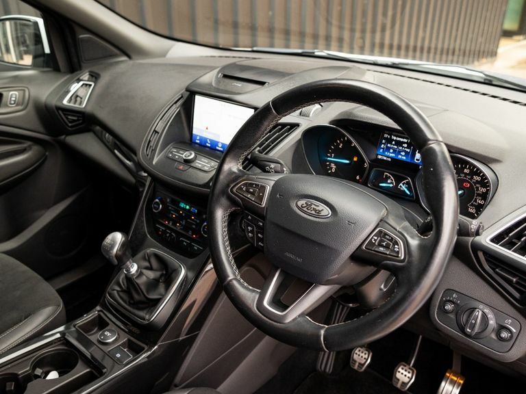 Ford Kuga St-line Tdci Black #15