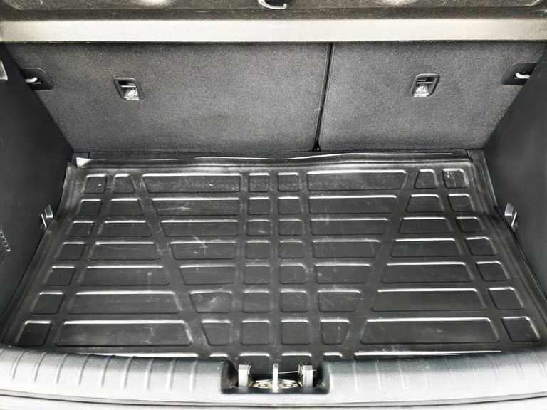 Kia Stonic Suv Grey #7