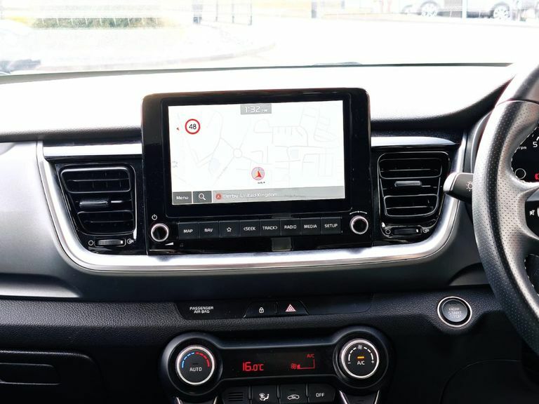 Kia Stonic Suv Grey #14
