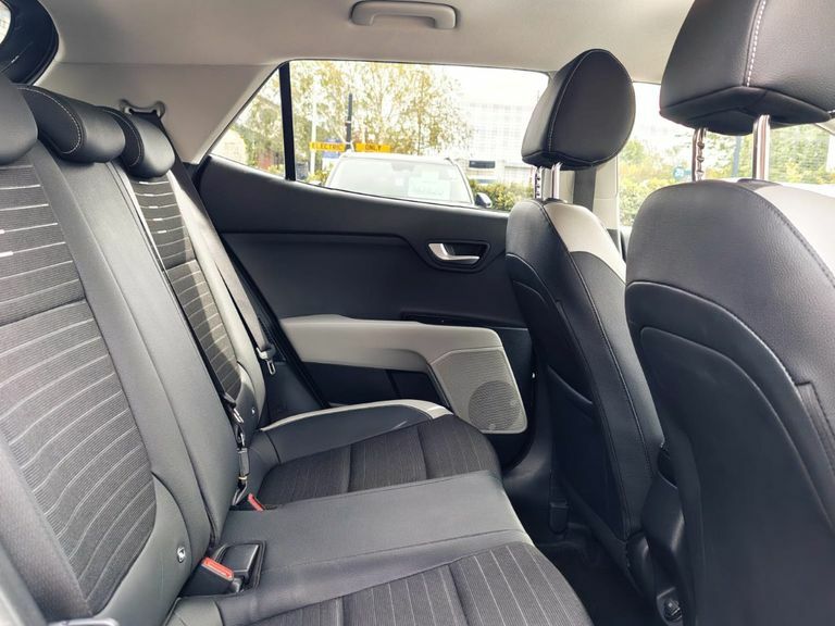 Kia Stonic Suv Grey #21
