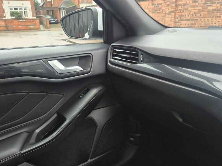 Ford Focus 1.0 Ecoboost St-line Grey #31