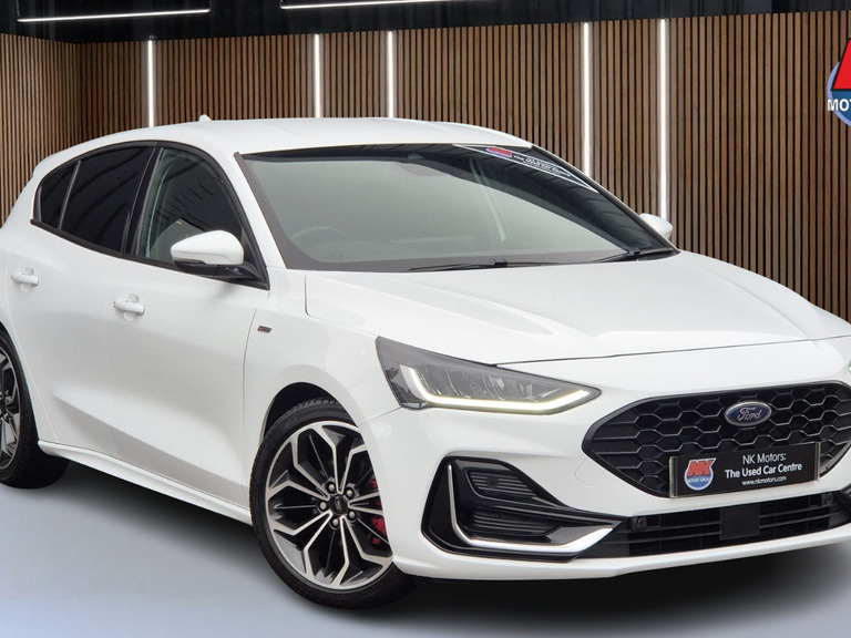 Ford Focus 1.5 Ecoblue St-line Vignale White