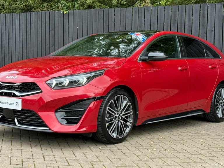 Kia Proceed 1.5T Gdi Isg 138 Gt-line S Dct Red #4