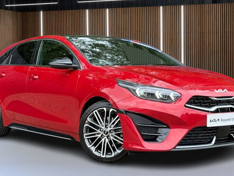 Kia Proceed 1.5T Gdi Isg 138 Gt-line S Dct Red