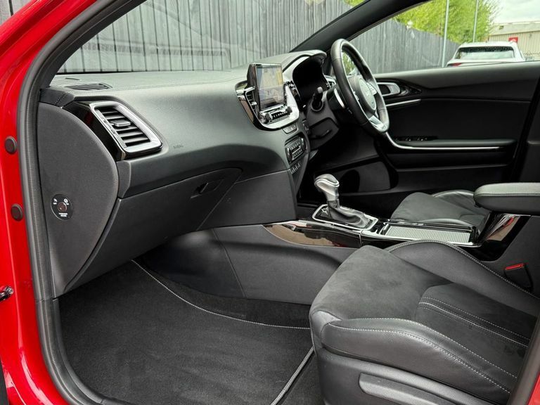 Kia Proceed 1.5 T-gdi Isg Gt-line White #24