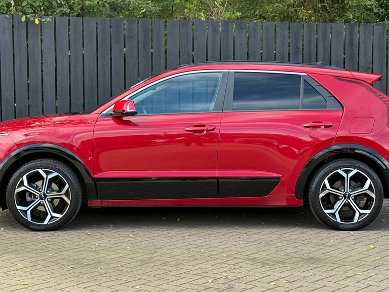 Kia Niro 1.6 Gdi 127 Hybrid 4 Dct Red #5