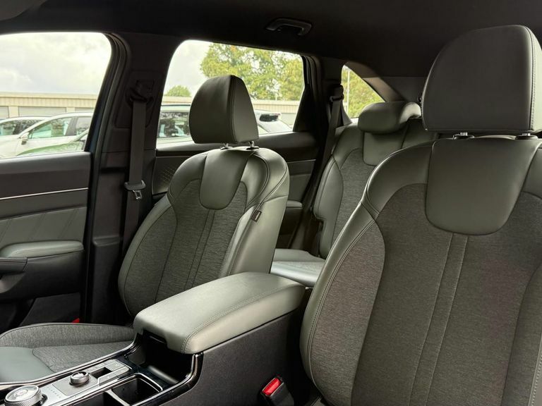 Kia Sorento Suv Grey #27