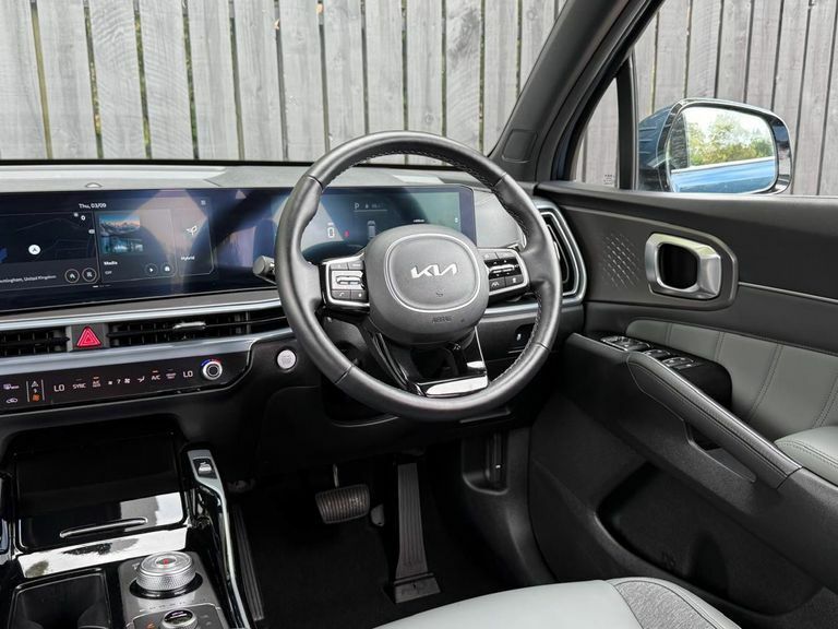 Kia Sorento Suv Grey #16