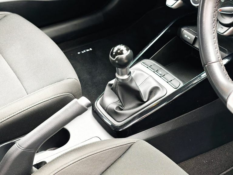 Kia RIO 1.0 T Gdi 2 Silver #16
