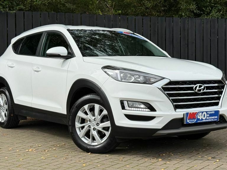 Hyundai Tucson 1.6 Tgdi 177 Se Nav 2Wd Dct White #2